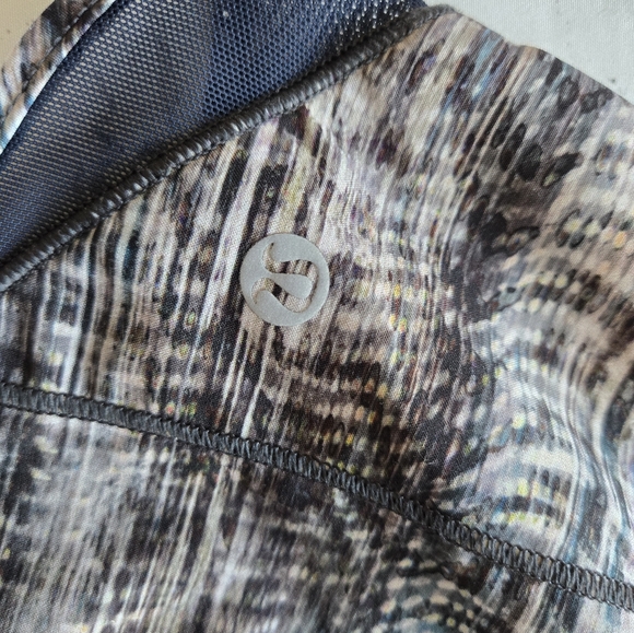 Lululemon Hotty Hot Shorts - Picture 5 of 5